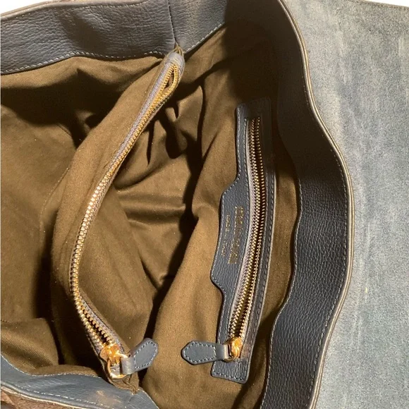 Roberto Cavalli Women’s Double Leather Handle Pebbled Blue Handbag - Picture 11 of 16